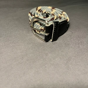 Flätad skärp  - Flätad trendigt skärp för endast 69kr!