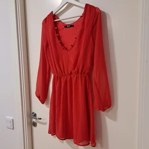 Klänning  - Storlek xs 