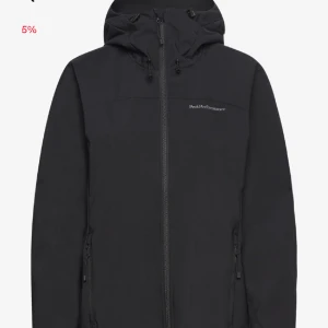 Peak performance jacka - Ny och oanvänd, lapparna sitter kvar. Säljes pga kommer inte till användning, jättesnygg och praktisk, nypris ca 2500. Det är mer än vår/höstjacka då den inte är lika tjock som en vinterjacka❤️