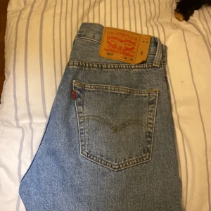 Levis 501 - Levis 501 storlek 31 32 näst intill oanvända  Pris är diskuterbart 
