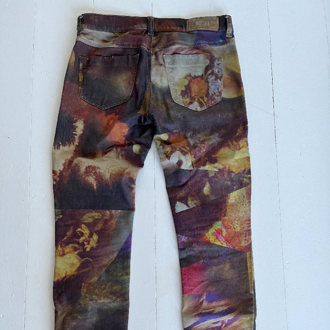 Flerfärgade jeans från Diesel, strl 25’ - 90