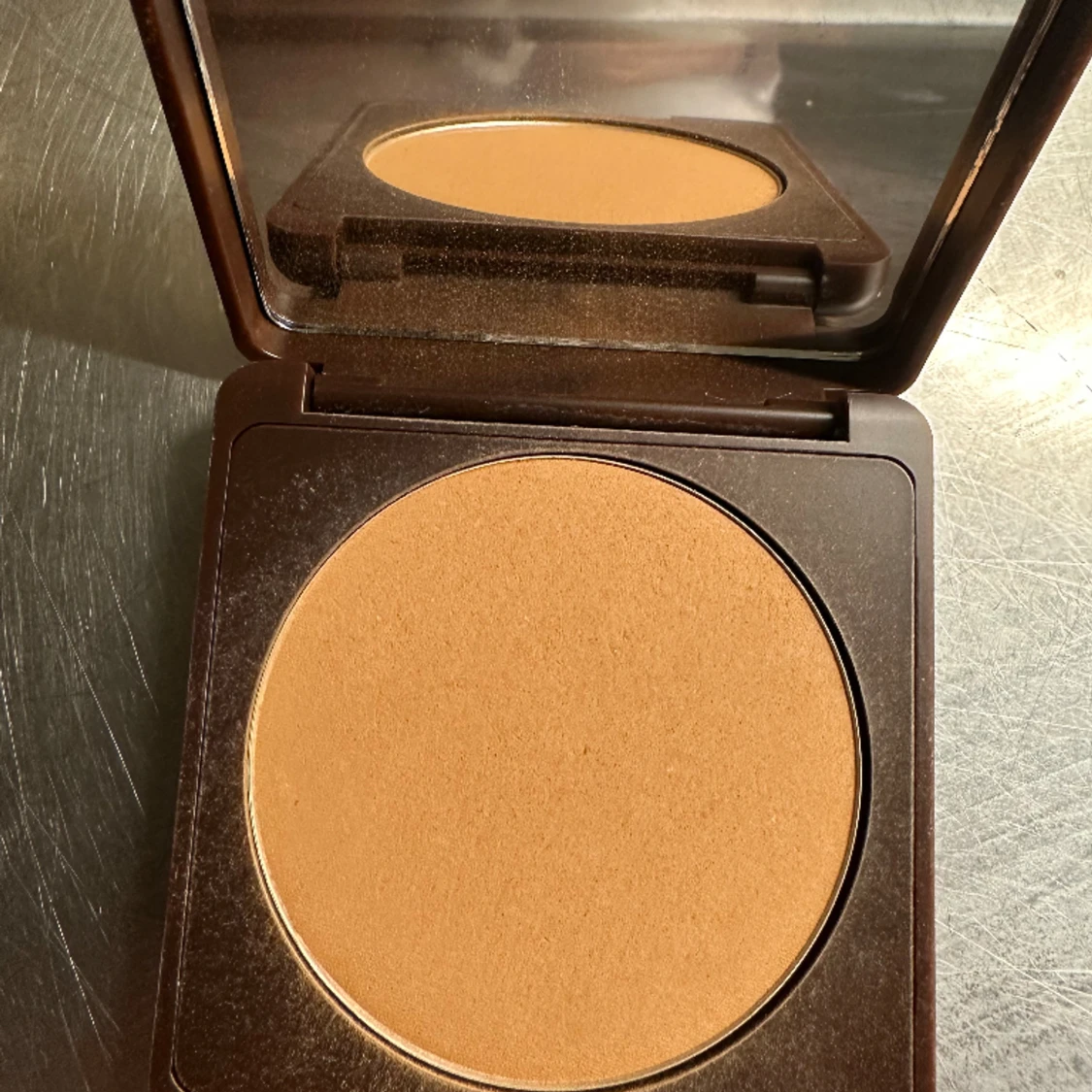 Caia matte bronzer 