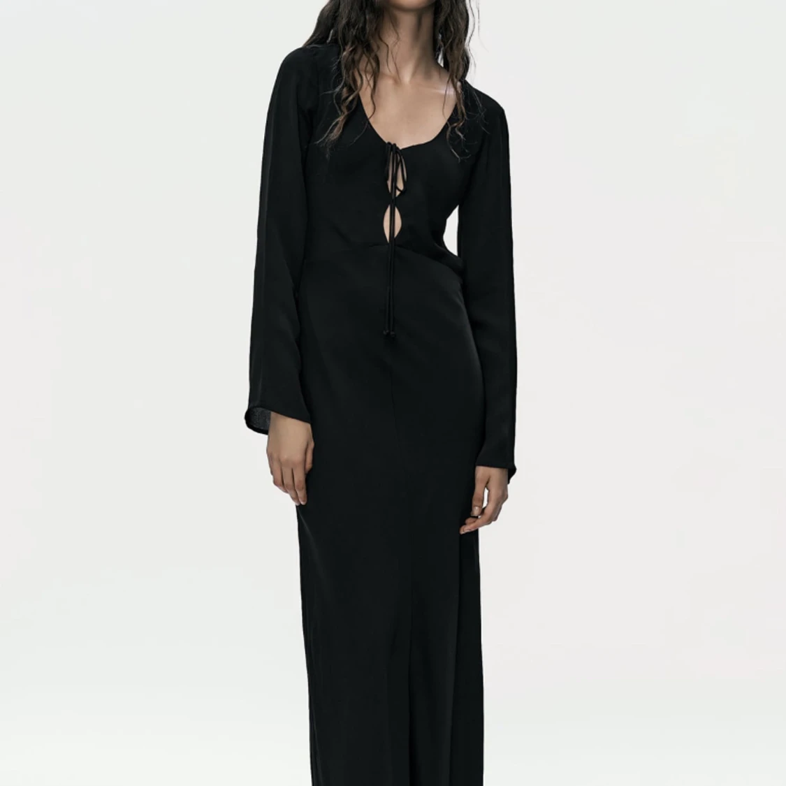 Svart maxiklänning från zara strl S