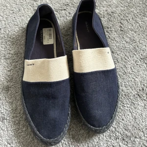 Skor från Gant - Helt oanvända skor från märket Gant med prislappen kvar✨ Endast testade i butik men aldrig använda utomhus