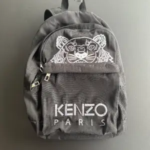 Kenzo ryggsäck
