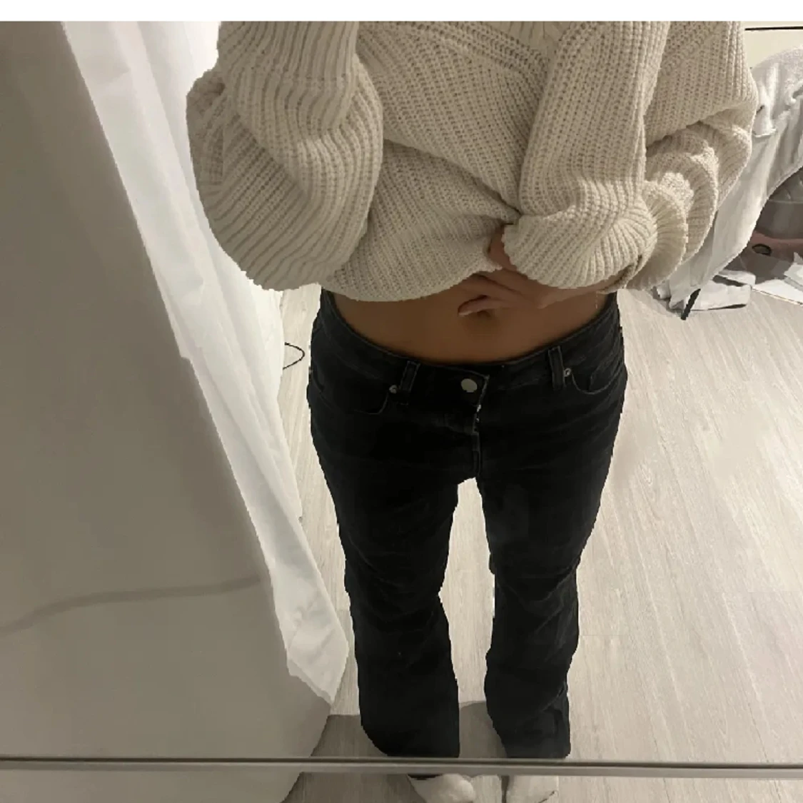 H&M midwaist jeans 