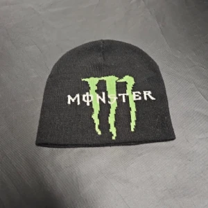 Monster mössa - As cool mössa 