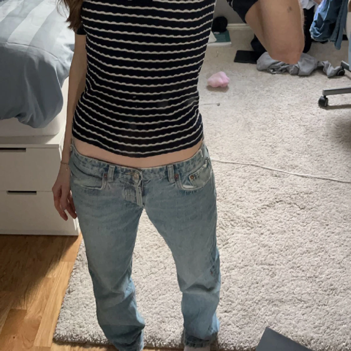 Zara lågmidjade jeans - 90