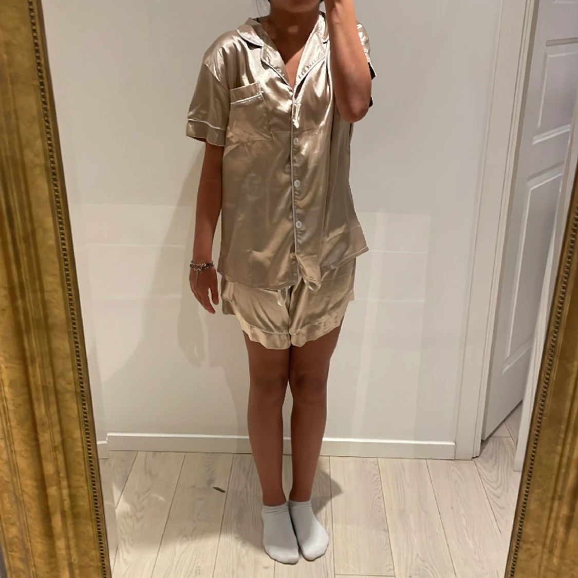 Säljer pyjamas  - 91