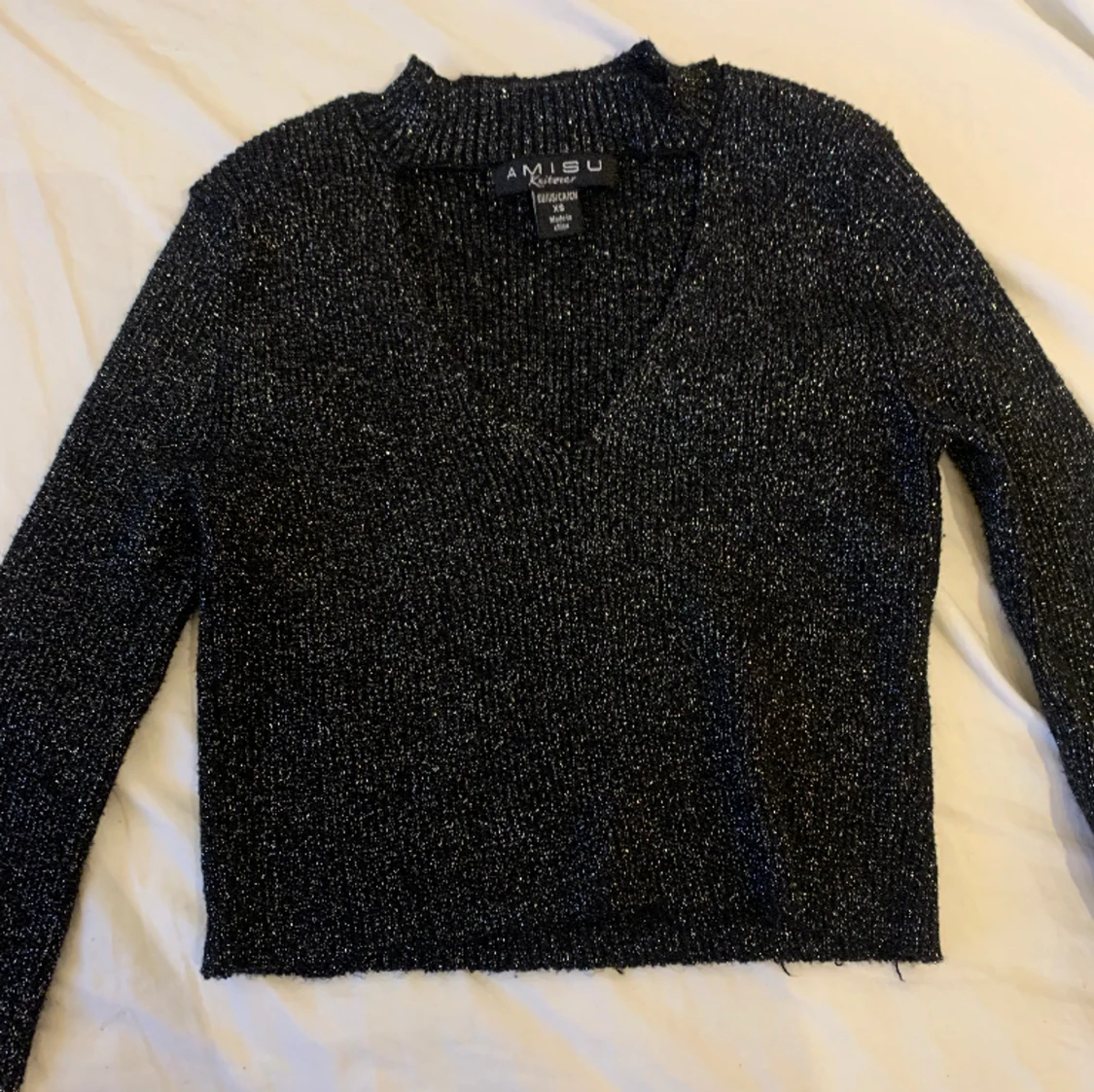 Svart glittrig tröja  - 90