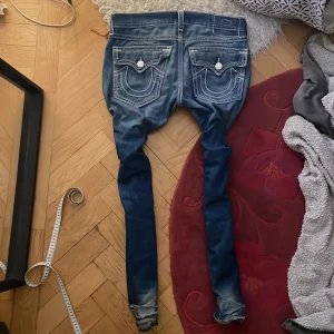 trues köpta i atlanta - baggy bootcut trues från atlanta intressekoll 