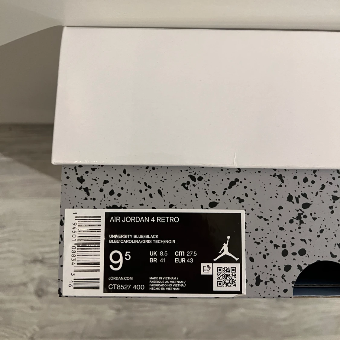 Jordan 4 University Blue - 91