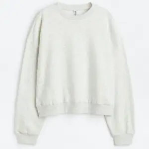 Ljusgrå sweatshirt i storlek XXS. Nypris 129kr från H&M, oanvänd. 