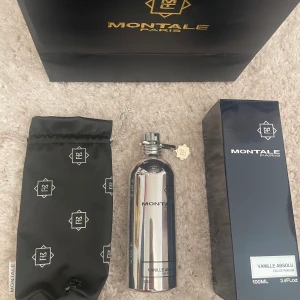 Montale vanilla absolu - En blindbuy jag nyligen gjorde, endast luktat på den annars är flaskan helt ny och full.