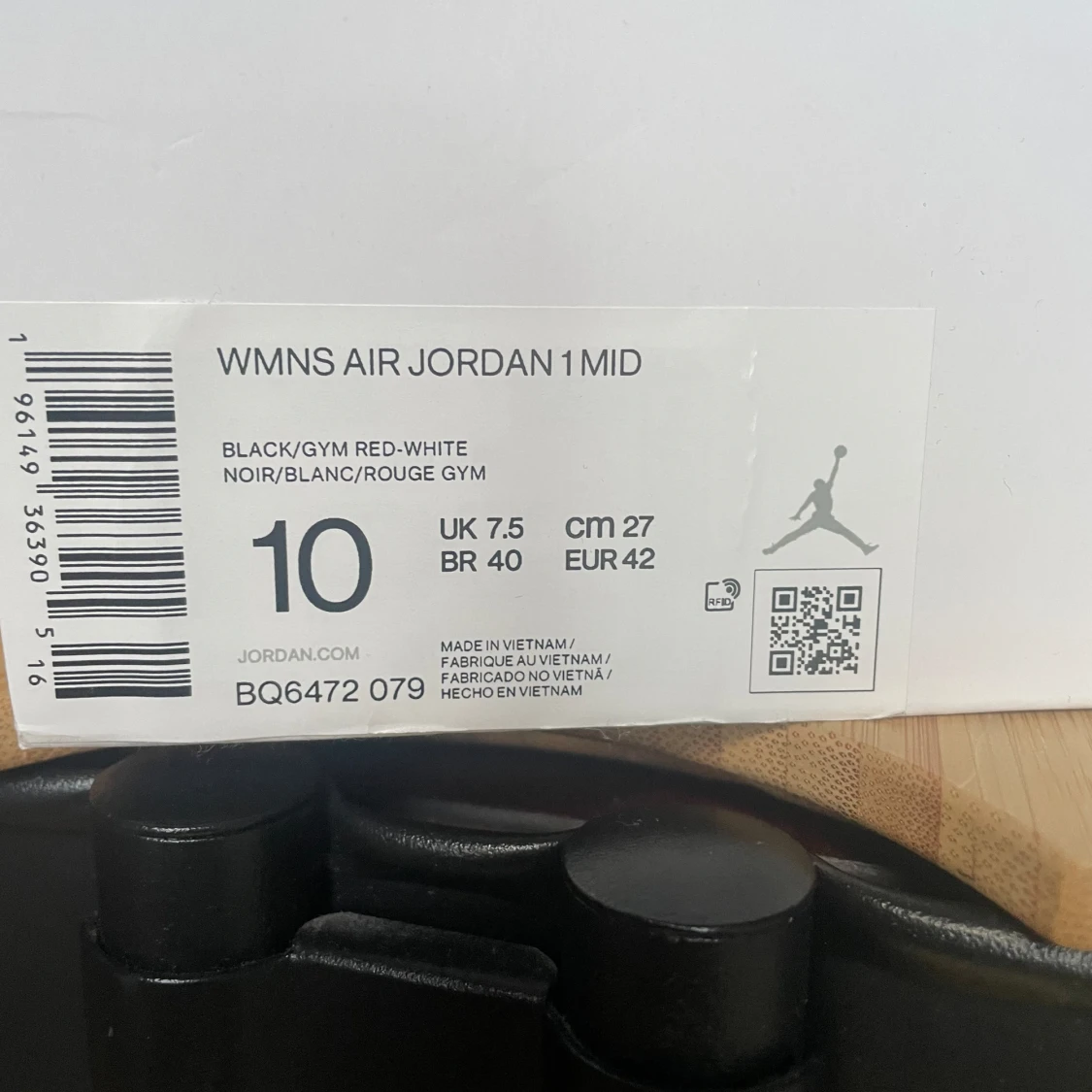 Röda Jordan 1 mid - 91