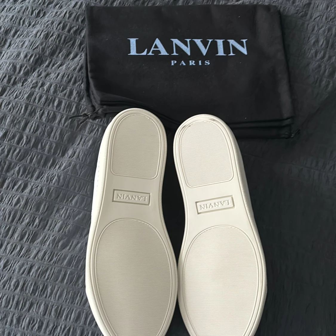 Helt nya lanvins t - 91