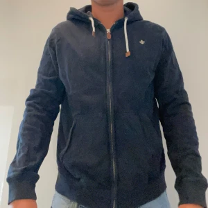 Morris Hoodie - Morris hoodie i storlek S Fint skick