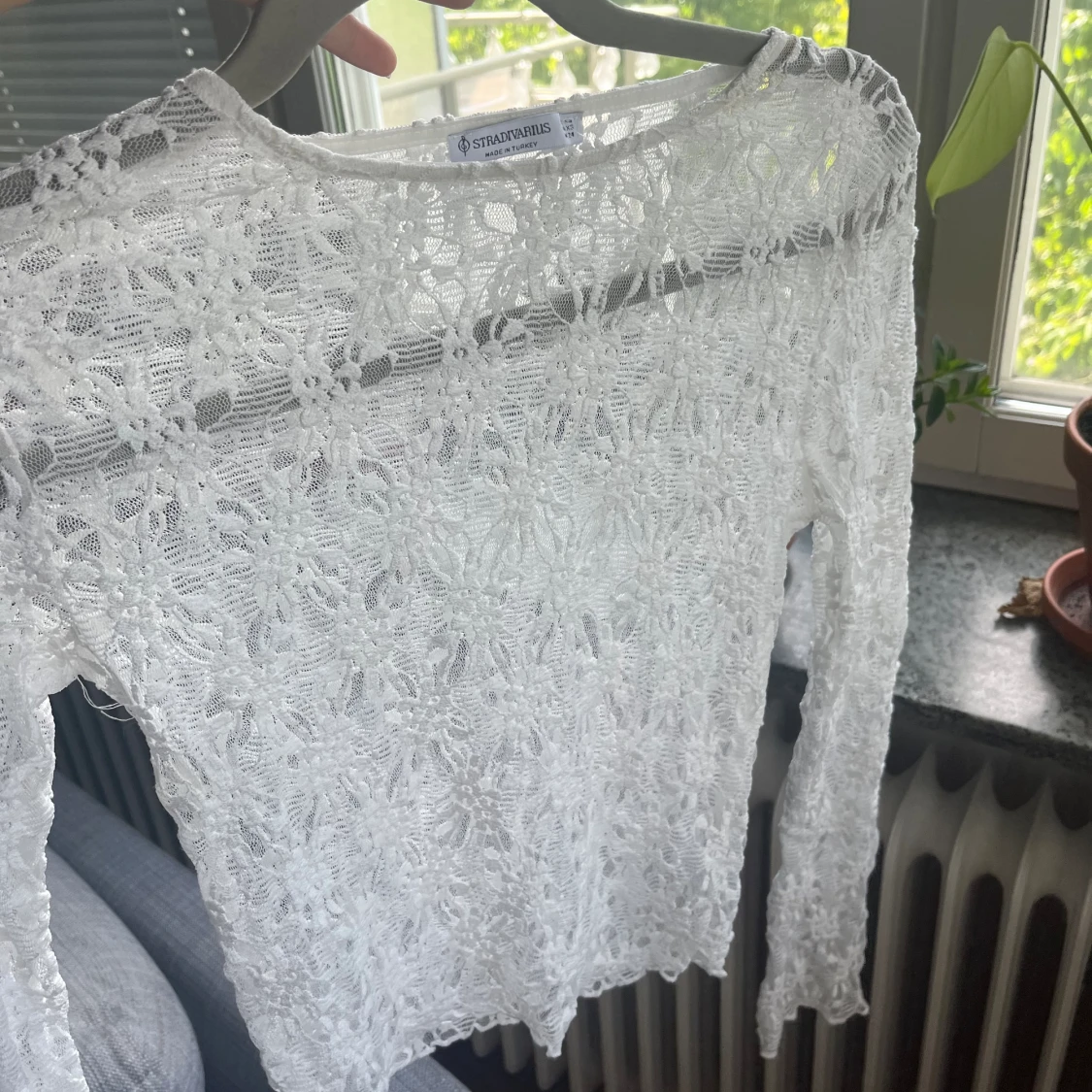 Vit spetströja - 90