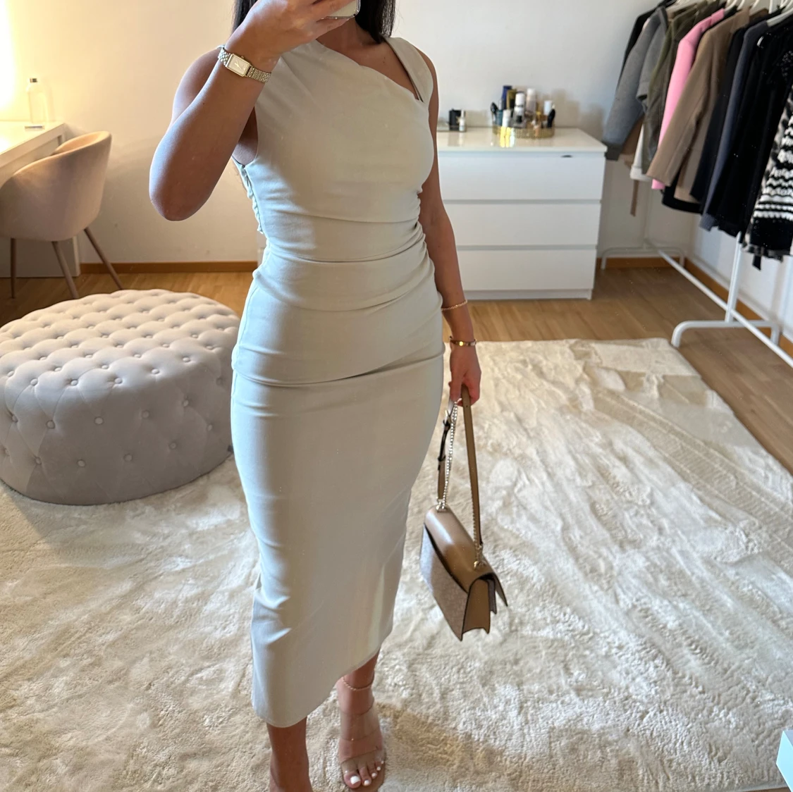 Beige klänning  - 90