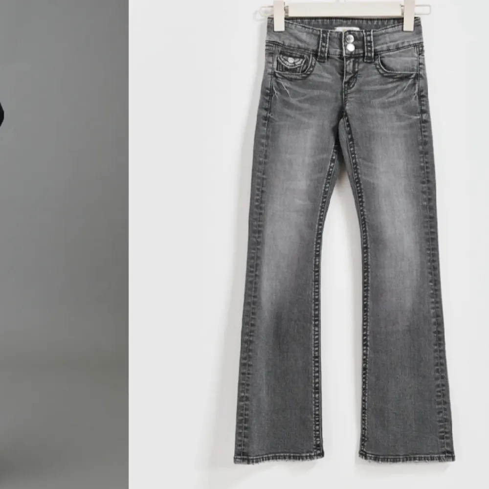 Super snygga Lågmidjade bootcut jeans från Gina Tricot, Gina Young. Passar på mig som är 167. 230kr +frakt  använda max 2ggr 💗💗. Jeans & Byxor.