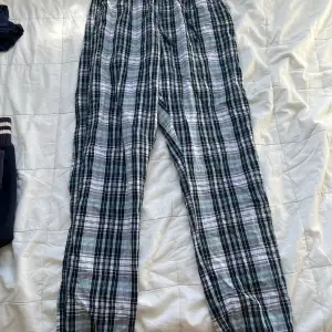 Mysiga rutiga pyjamas shorts från hm:)