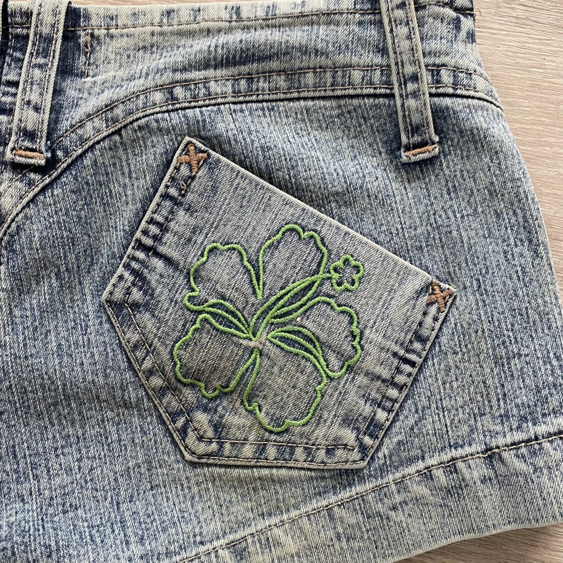 Lågmidjade shorts  - 92