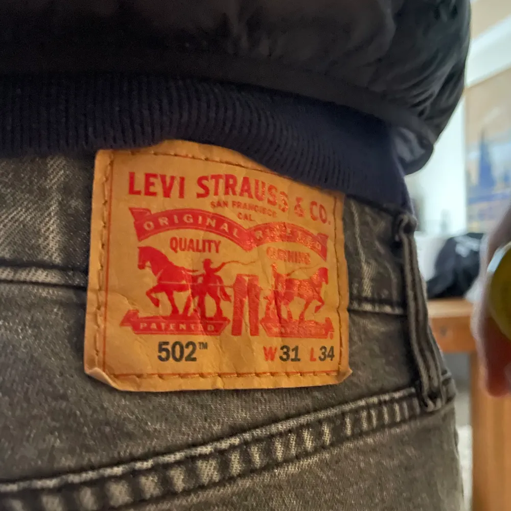 Levis 502 W31 L34 Köpta för 1250kr Pris kan diskuteras. Jeans & Byxor.