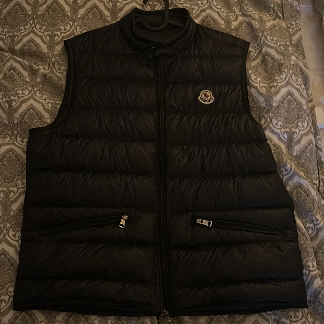 Moncler väst