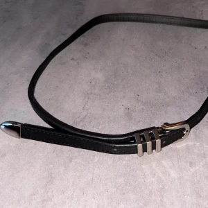 Skärp - Jättesnyggt skärp med silver detaljer! 