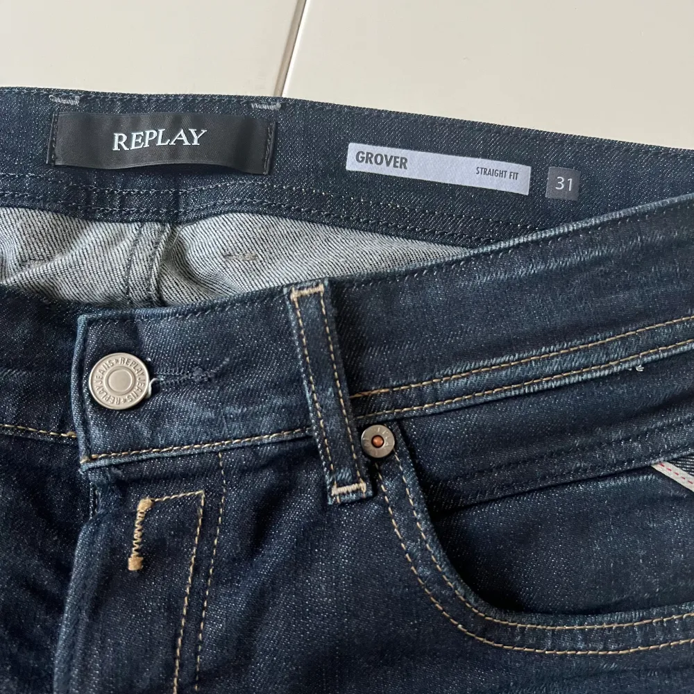 Säljer mina replay jeans pga att jag aldrig använder dom, vilket gör att dom är i ny skick.  Om du undrar något är det bara att fråga.. Jeans & Byxor.
