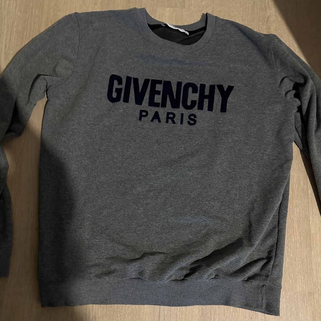 Givenchy tröja