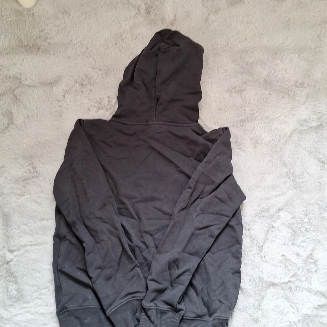 En Calvin Klein hoodie - 91