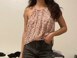 Linne - Linne med vidmodell  och tun 