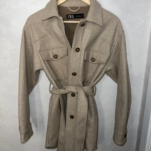 Kappa - Beige kappa passar till 36/38❤️