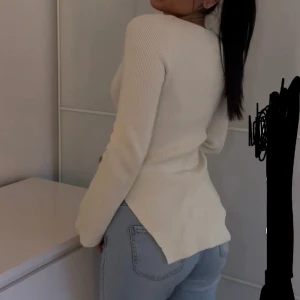 Vit tröja höstig stickad tröja vit  - Ny skicka 