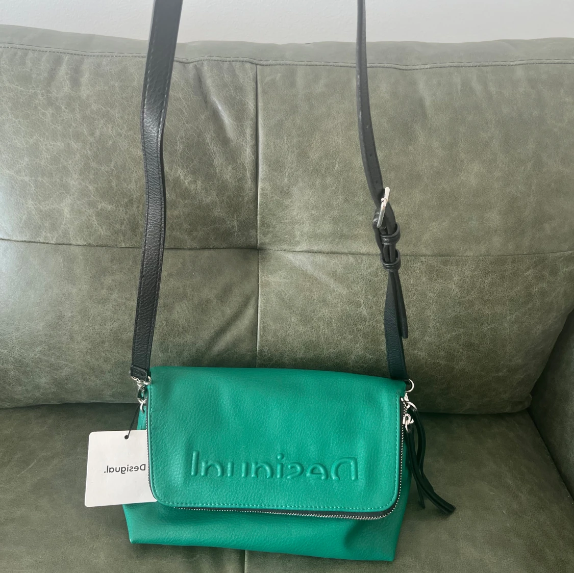Grön Desigual väska!! Ny!! 🫶🏼🫶🏼 - 90