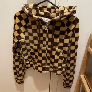 Rutig Juicy couture zip up  Strl M  Använd 1 gång 