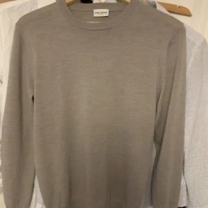 John Henric stickad tröja  - Stickad tröja från John Henric 100% Merino Wool