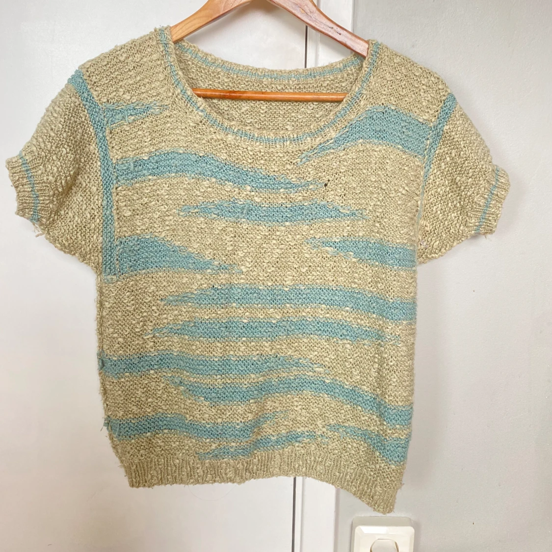 Stickad tröja  - 91