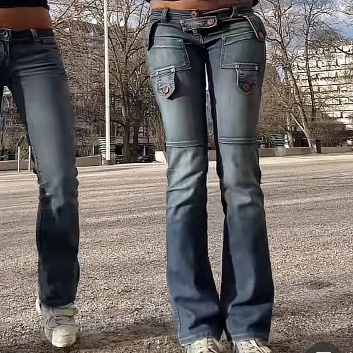 Lågmidjade bootcut jeans