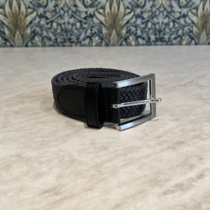 Flätat Bälte  - 100cm typ aldrig använt inte sönder 