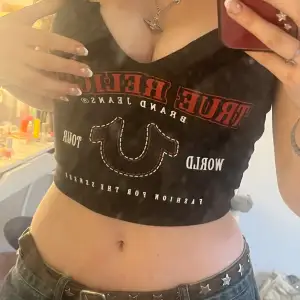 Cropped True religion push up top. Perfect for summer. Barely used, only worn once or twice essentially so signs of wear.