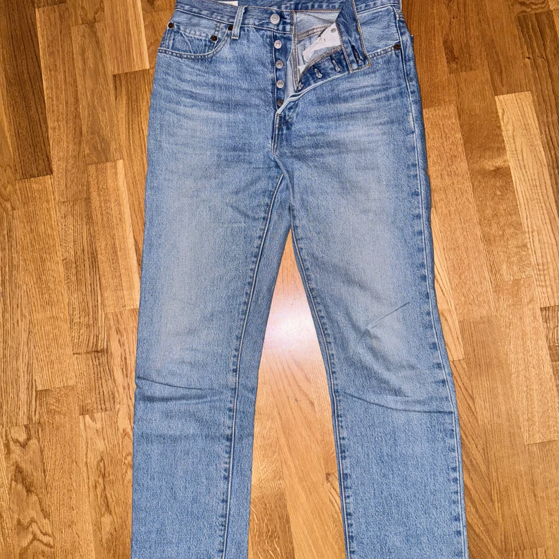 Levis 501 - mkt bra skick - 92