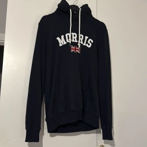Morris Hoodie M - - Morris hoodie storlek M - Skick 8/10
