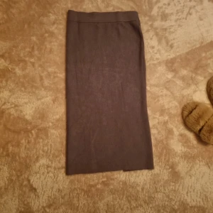 Jättefin NA-KD Kjol i Storlek S - Jättefin NA-KD Kjol i Storlek S