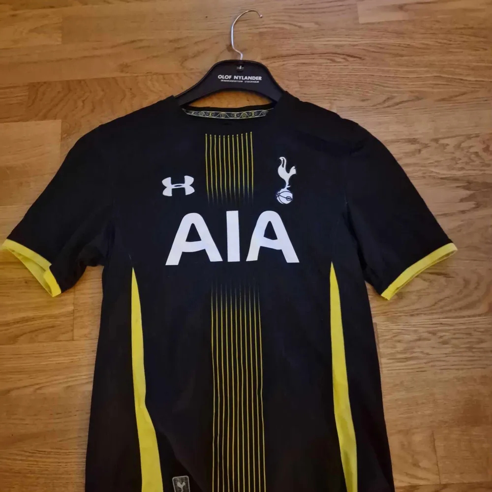 Mycket fin kvalitet Tottenham. Sportswear.