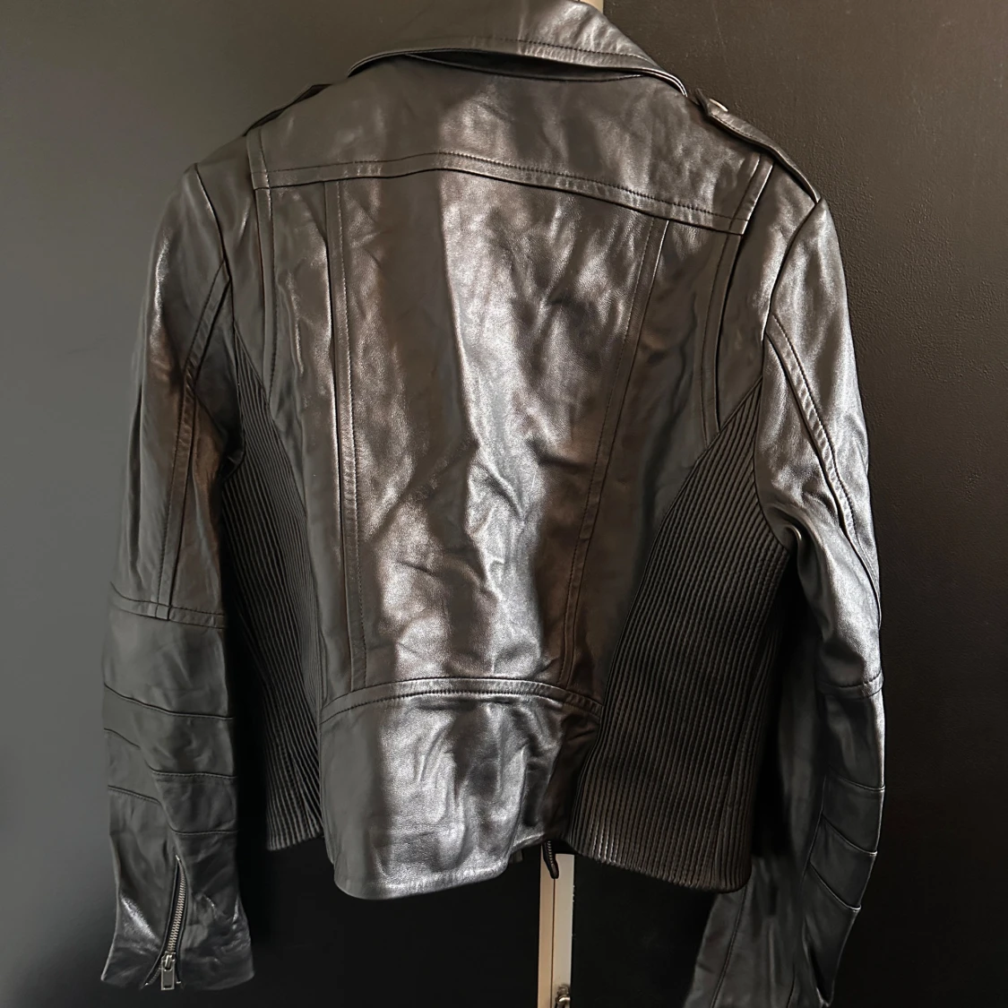 Äkta läder jacka  - 90