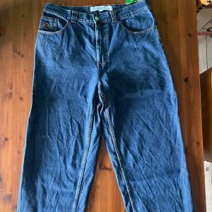 Polar Big boys - 3 months Old, leg Got caught in my bike while riding. I’ve tied it together with shoelace but maybe they would look better as shorts 