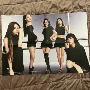 Itzy cheshire poster