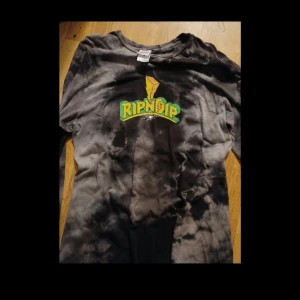 Rip n Dip. Longsleeve. S - Rip n dip. 